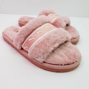 puma pink slippers